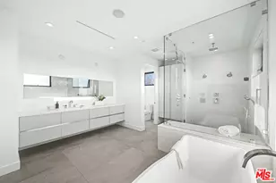 1529 S Point View St, Los Angeles, CA 90035 - Photo 23
