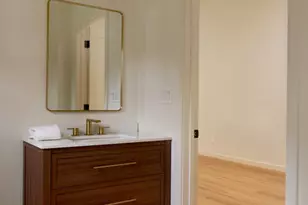 4734 Greenbush Ave, Los Angeles, CA 91423 - Photo 15