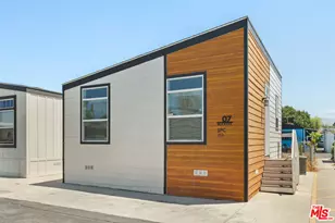 8250 Lankershim Blvd, North Hollywood, CA 91605 - Photo 13