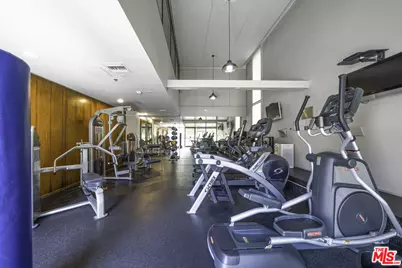 880 W 1st St #622, Los Angeles, CA 90012 - Photo 31
