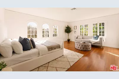 441 S Muirfield Rd, Los Angeles, CA 90020 - Photo 23