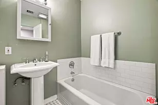 12123 Addison St, Los Angeles, CA 91607 - Photo 17