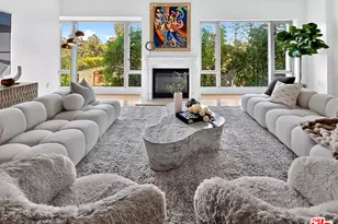 10727 Wilshire Blvd, Los Angeles, CA 90024 - Photo 9