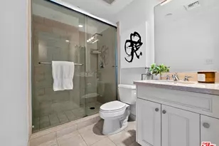 10727 Wilshire Blvd, Los Angeles, CA 90024 - Photo 39