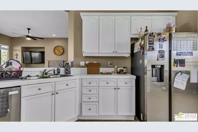 11531 Pomelo Dr, Desert Hot Springs, CA 92240 - Photo 13