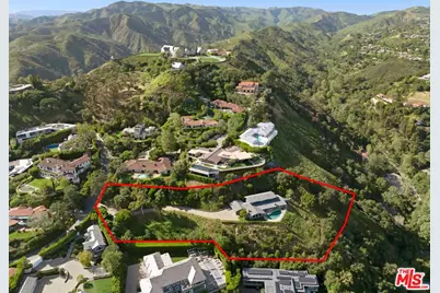 1680 Alta Mura Rd, Pacific Palisades, CA 90272 - Photo 47