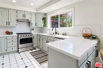 3543 Lavell Dr, Los Angeles, CA 90065 - Photo 3