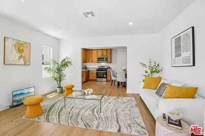 2541 Carmona Ave, Los Angeles, CA 90016 - Photo 5