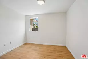 2541 Carmona Ave, Los Angeles, CA 90016 - Photo 37