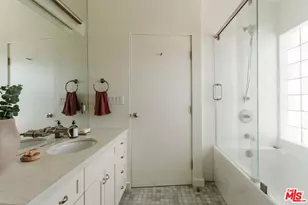 1254 24th St, Santa Monica, CA 90404 - Photo 21