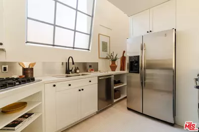 1254 24th St #2, Santa Monica, CA 90404 - Photo 11