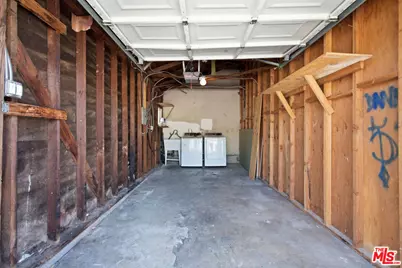 11921 Jefferson Blvd, Los Angeles, CA 90230 - Photo 31