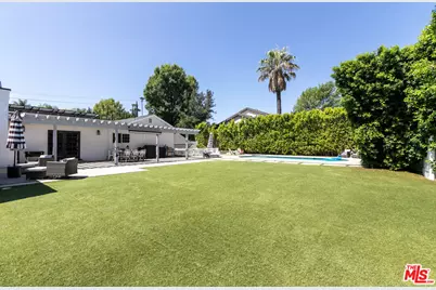 19321 Santa Rita St, Los Angeles, CA 91356 - Photo 29