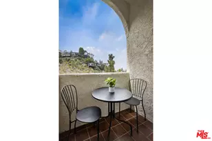 2426 Cazaux Pl, Los Angeles, CA 90068 - Photo 23