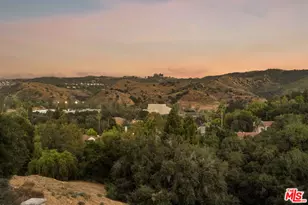 23216 Park Corniche, Calabasas, CA 91302 - Photo 5