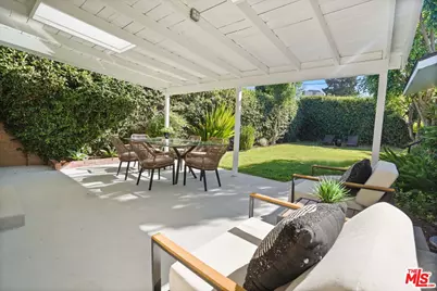 137 N Ontario St, Burbank, CA 91505 - Photo 25