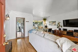 17646 Delano St, Los Angeles, CA 91316 - Photo 3