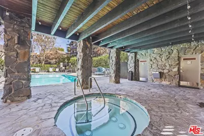 4752 Park Encino Ln #212, Encino, CA 91436 - Photo 27