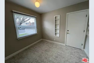3000 Yale Ave, Los Angeles, CA 90292 - Photo 5