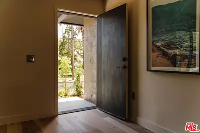 1487 Asbury Dr, Pasadena, CA 91104 - Photo 29