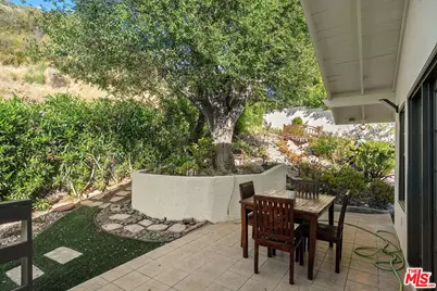 283 Lake Sherwood Dr, Lake Sherwood, CA 91361 - Photo 57