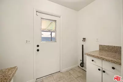 22932 Covello St, Los Angeles, CA 91307 - Photo 17