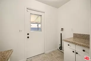 22932 Covello St, Los Angeles, CA 91307 - Photo 17