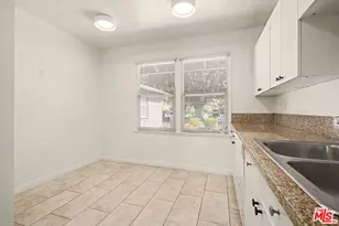 22932 Covello St, Los Angeles, CA 91307 - Photo 15