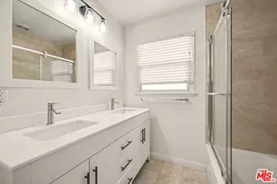 22932 Covello St, Los Angeles, CA 91307 - Photo 27
