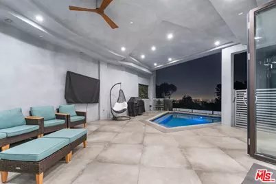 6181 Temple Hill Dr, Los Angeles, CA 90068 - Photo 15