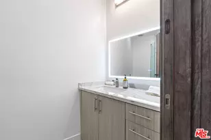 6181 Temple Hill Dr, Los Angeles, CA 90068 - Photo 33