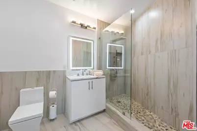 6181 Temple Hill Dr, Los Angeles, CA 90068 - Photo 47