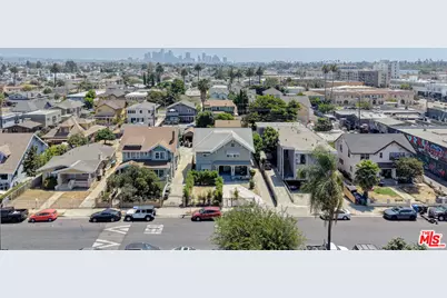1726 6th Ave, Los Angeles, CA 90019 - Photo 37