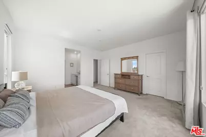 10712 Parrot Ave, Downey, CA 90241 - Photo 5