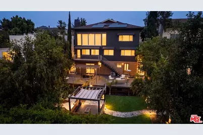 5211 Baza Ave, Woodland Hills, CA 91364 - Photo 1