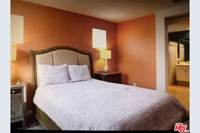 12452 Sonoma Dr, Pacoima, CA 91331 - Photo 17