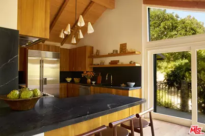 6208 Delaplane Rd, Malibu, CA 90265 - Photo 13