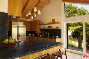 6208 Delaplane Rd, Malibu, CA 90265 - Photo 13