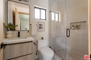 1222 N Lincoln St, Burbank, CA 91506 - Photo 45