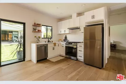 1222 N Lincoln St, Burbank, CA 91506 - Photo 55