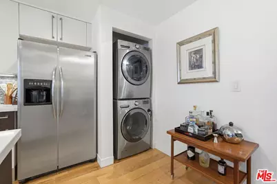 1050 N Gardner St #3, West Hollywood, CA 90046 - Photo 13