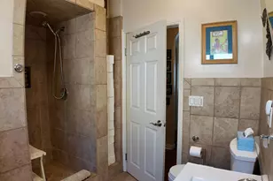 7810 La Salle Ave, Los Angeles, CA 90047 - Photo 19