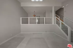 13050 Maxella Ave, Los Angeles, CA 90292 - Photo 11