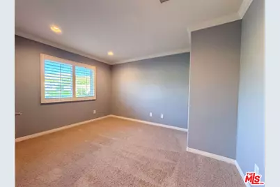 25701 Chestnut Way, Stevenson Ranch, CA 91381 - Photo 15