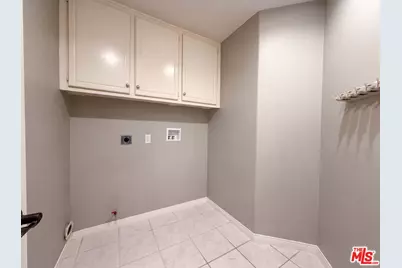 25701 Chestnut Way, Stevenson Ranch, CA 91381 - Photo 27