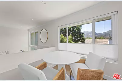 1674 Palisades Drive, Pacific Palisades, CA 90272 - Photo 21