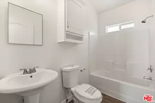 8250 Lankershim Blvd, North Hollywood, CA 91605 - Photo 9