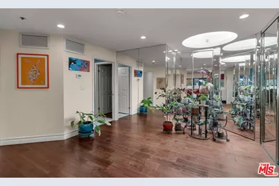 1722 Malcolm Ave #304, Los Angeles, CA 90024 - Photo 25