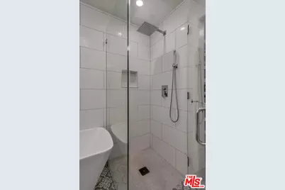 1722 Malcolm Ave #304, Los Angeles, CA 90024 - Photo 33
