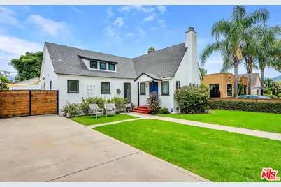 118 S Lamer St, Burbank, CA 91506 - Photo 1